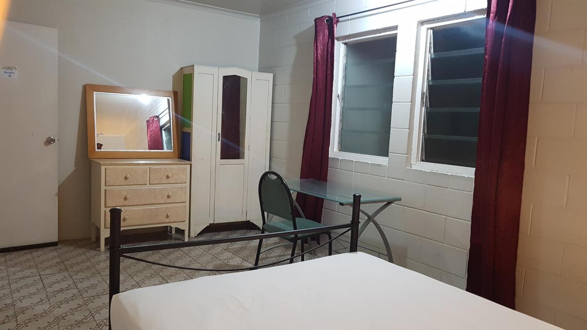 Hostel Asylum Cairns Share House Exterior foto