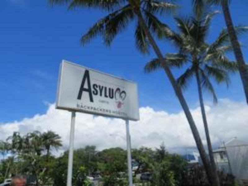 Hostel Asylum Cairns Share House Exterior foto