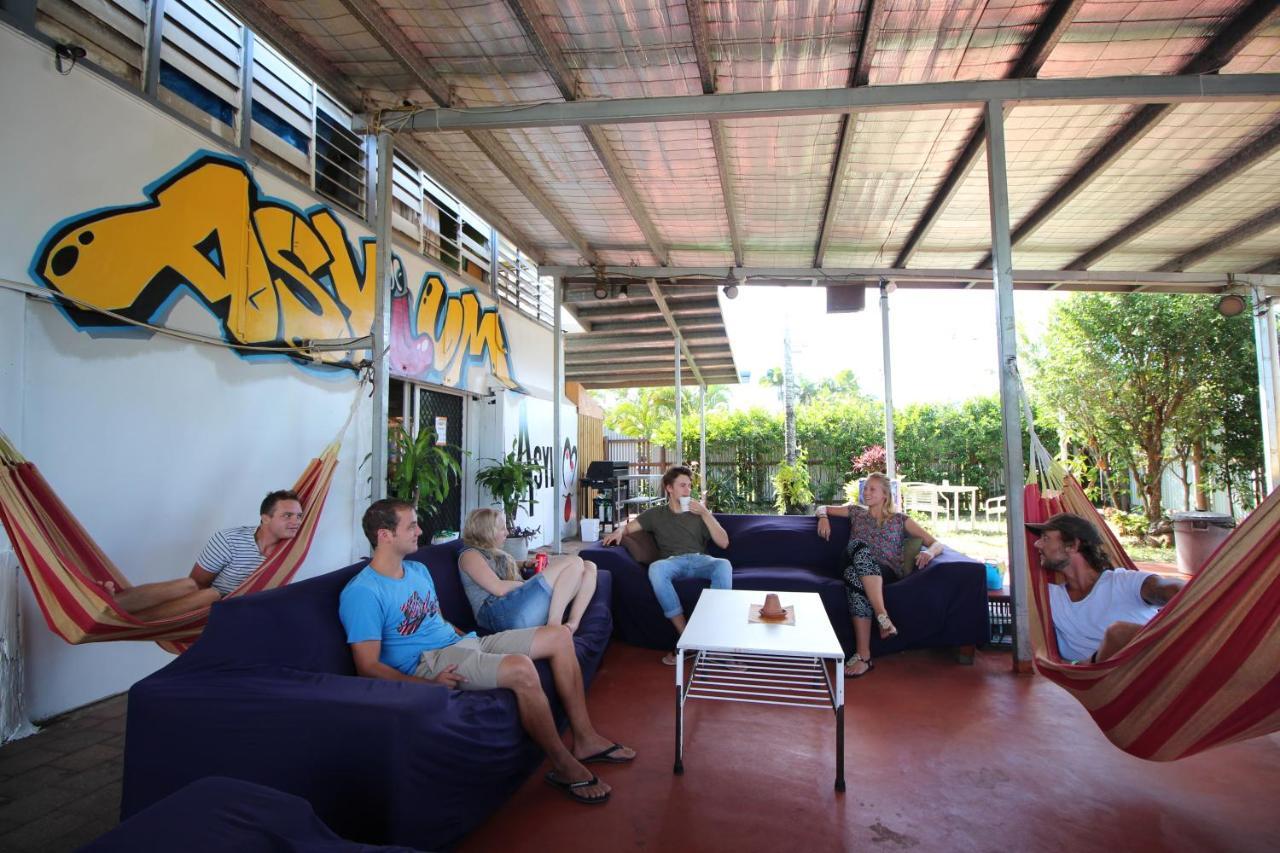 Hostel Asylum Cairns Share House Exterior foto